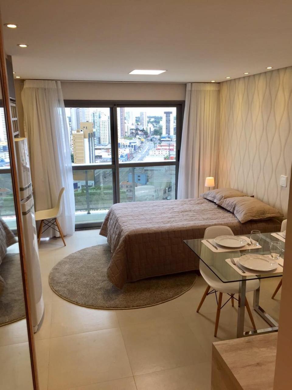 Estudio Moderno Com Linda Vista Para A Serra Curitiba Buitenkant foto